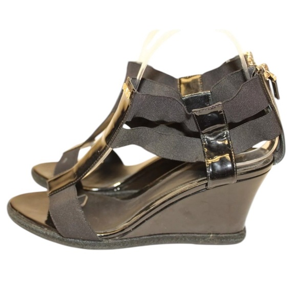 Fendi Black patent leather Women's Sandals size 38 - Picture 4 of 14